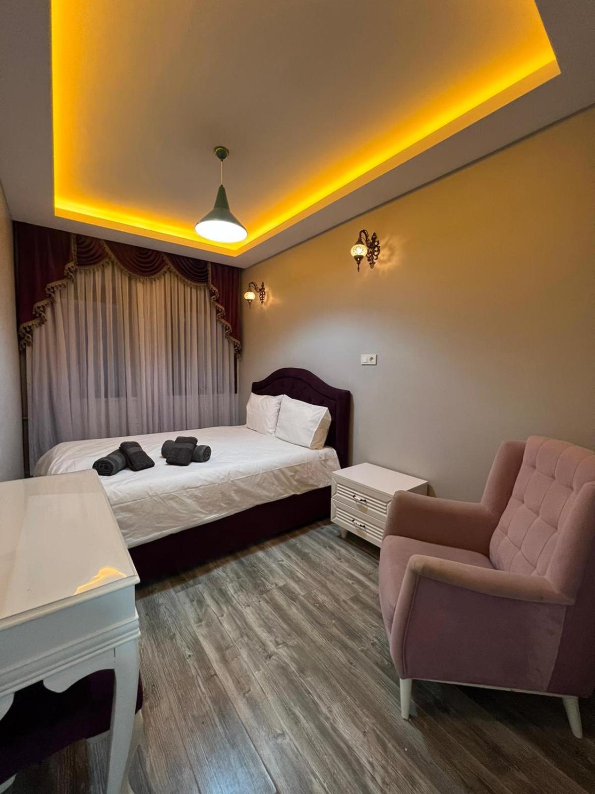 Taksim Cmlm Suit Istanbul Exterior photo